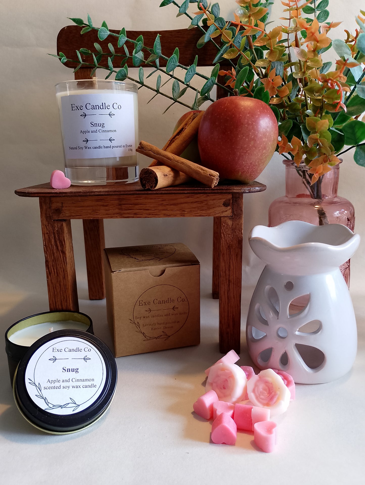 Snug Collection- Apple and Cinnamon scented soy wax candles and wax melts
