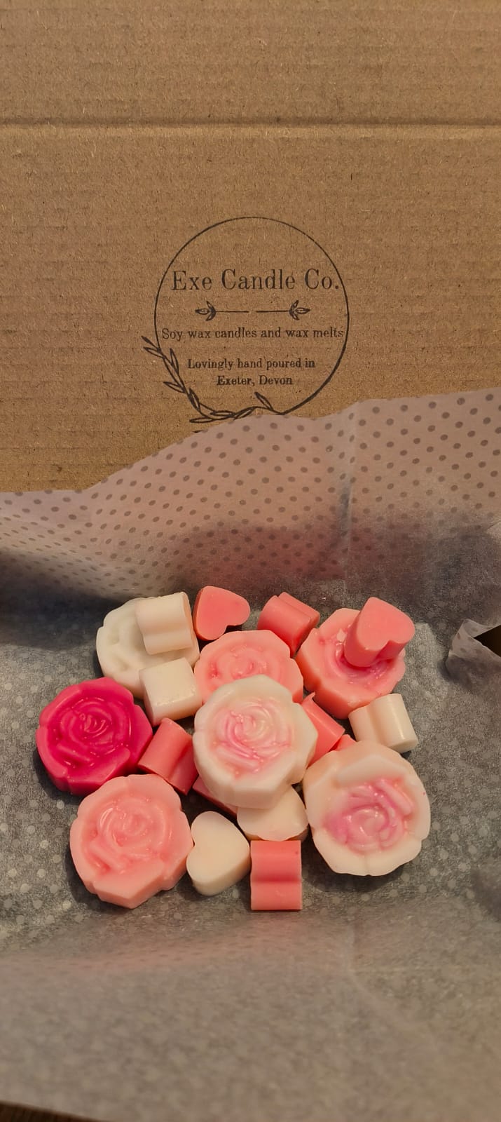 Scented soy wax collection - 'Snug' Apple and Cinnamon scented soy wax melts